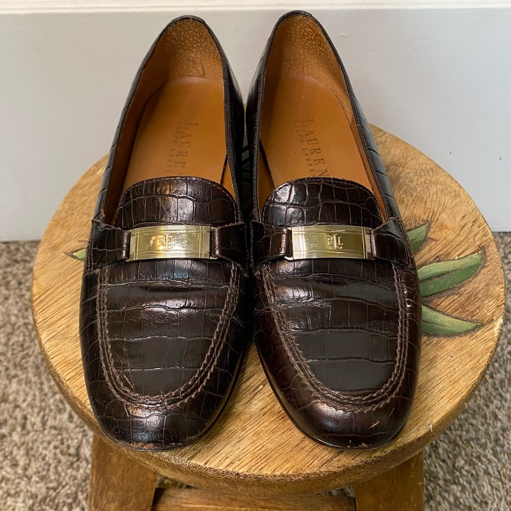 Ralph Lauren Dark Brown Croc-Embossed Flats Women’s Size 5.5